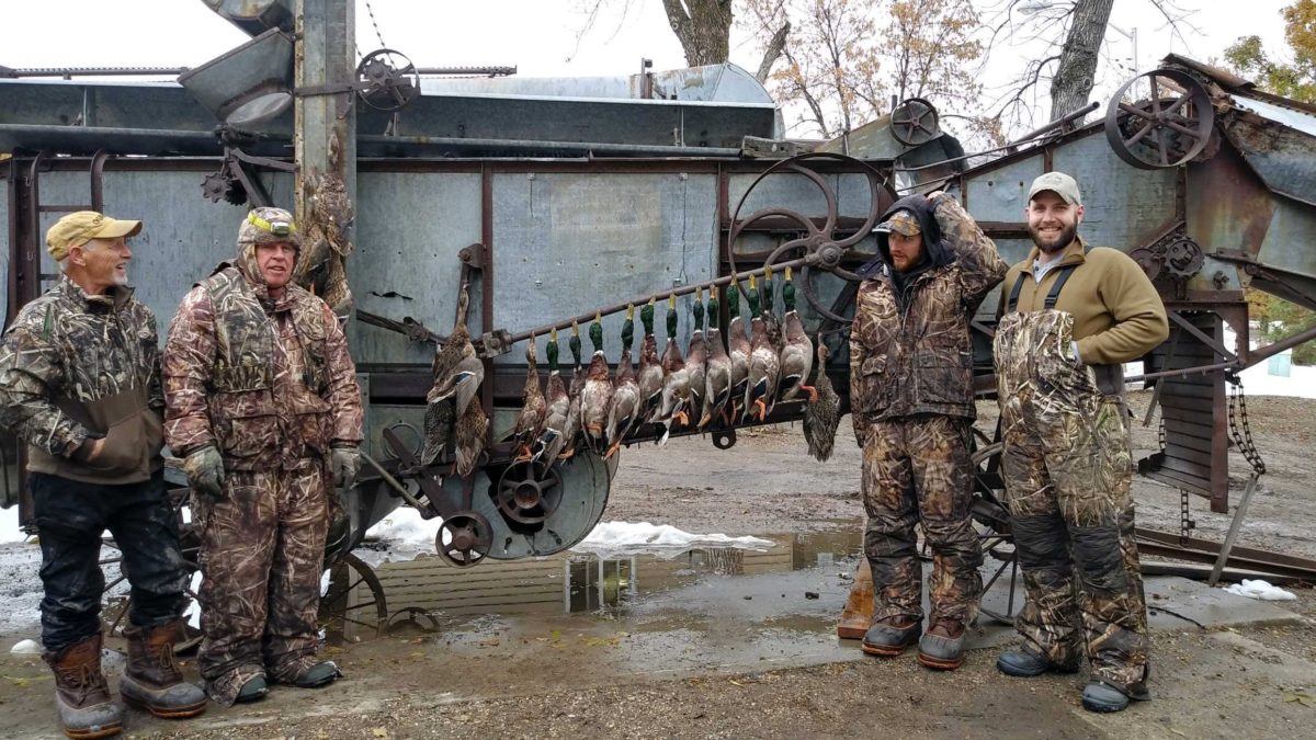 North dakota duck hunting guides 001 Northern Flight Guide Service North dakota duck hunting guides 001 Northern Flight Guide Service